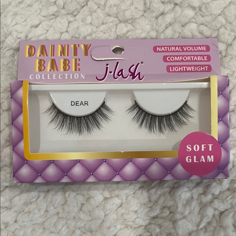 Dainty Babe Collection False Eyelashes - Black “DEAR”